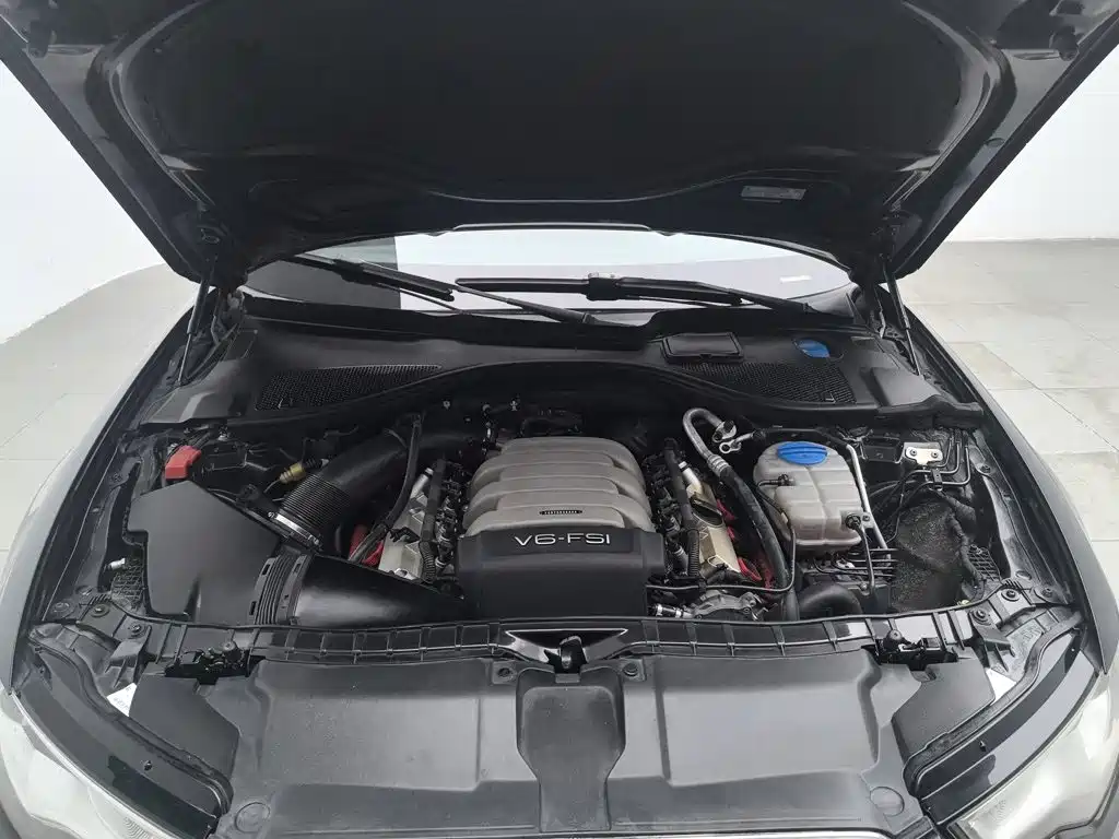 Audi A6L — миниатюра 6