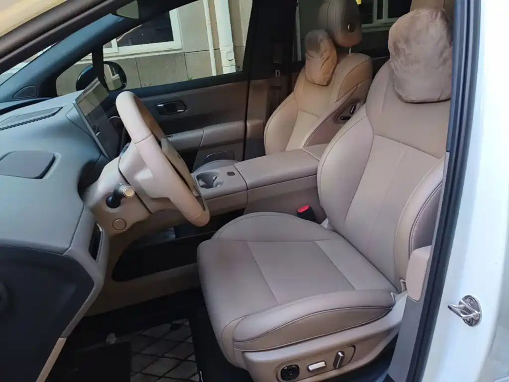 Li Auto Идеальный i6 — миниатюра 15