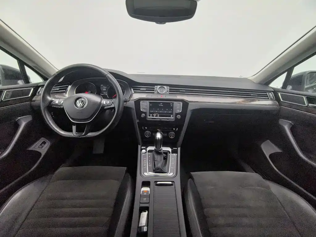 Volkswagen Magotan — миниатюра 5