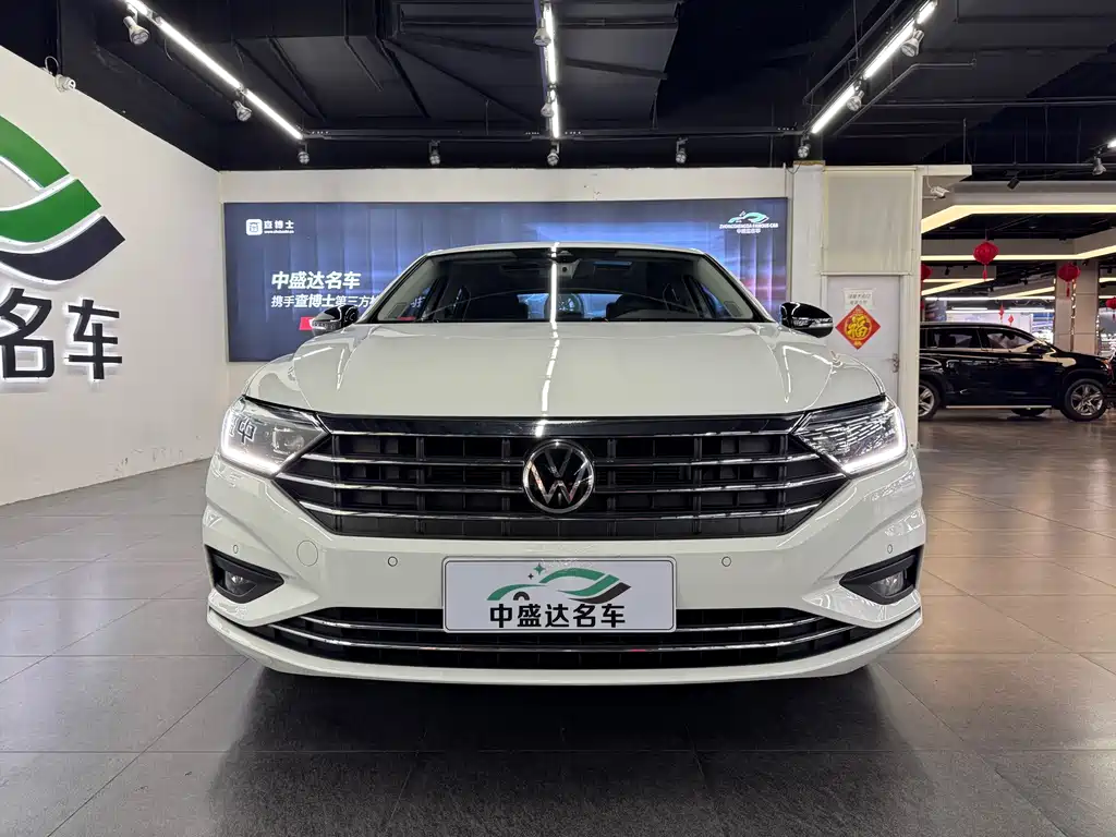 Volkswagen Sagitar — миниатюра 2