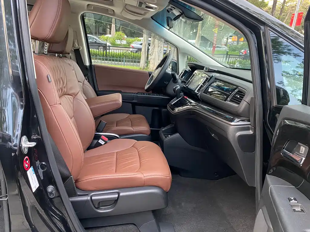Honda Elysion 2019 2.0L