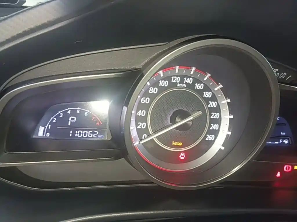 Mazda 3 Axela — миниатюра 12