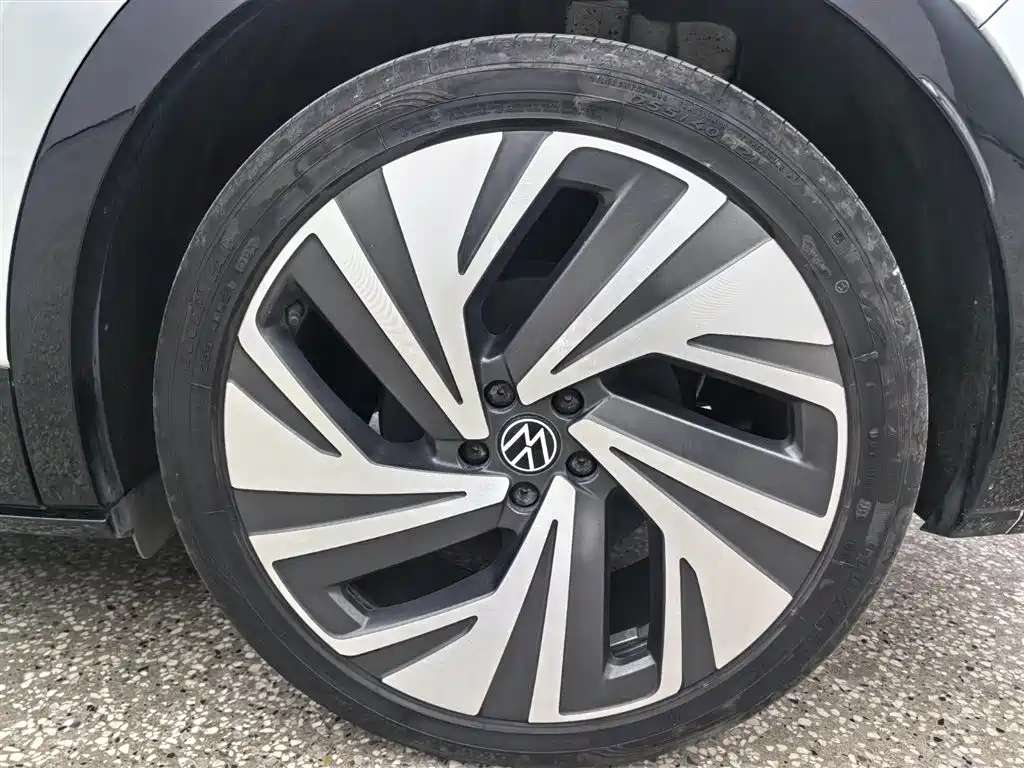 VOLKSWAGEN ID.4 CROZZ