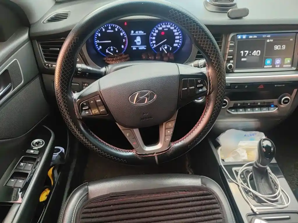 Hyundai Mistra — миниатюра 11