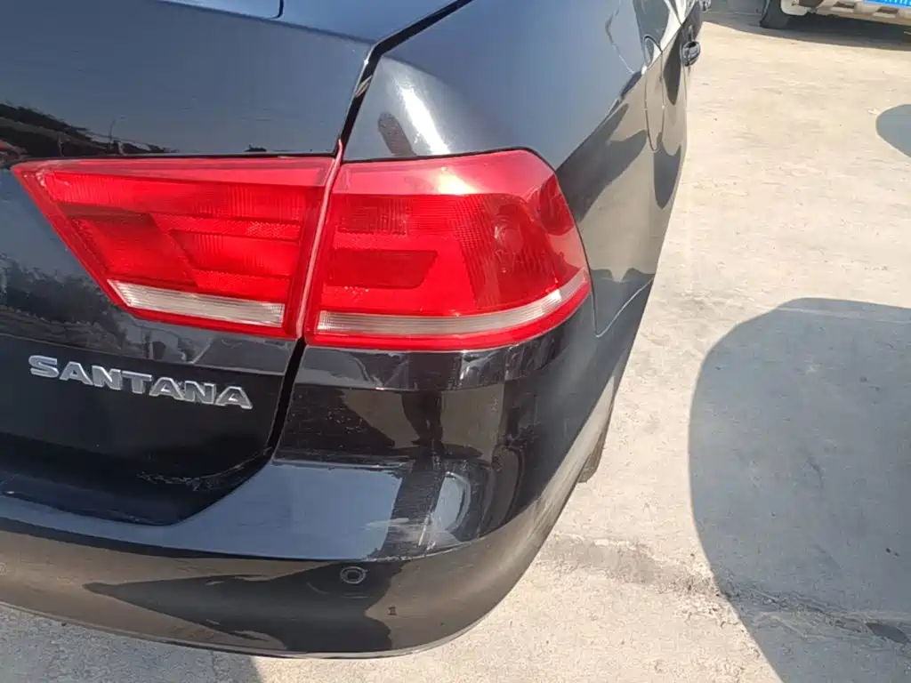 Volkswagen Santana — миниатюра 8