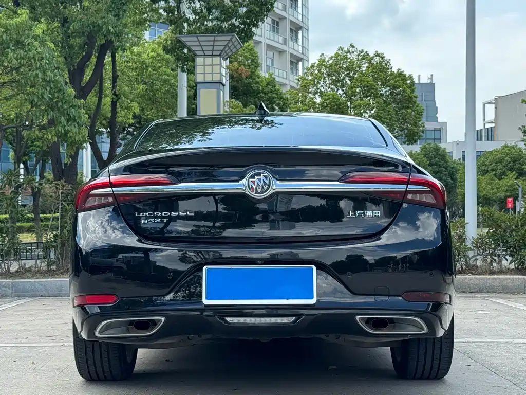 Buick LaCrosse — миниатюра 4