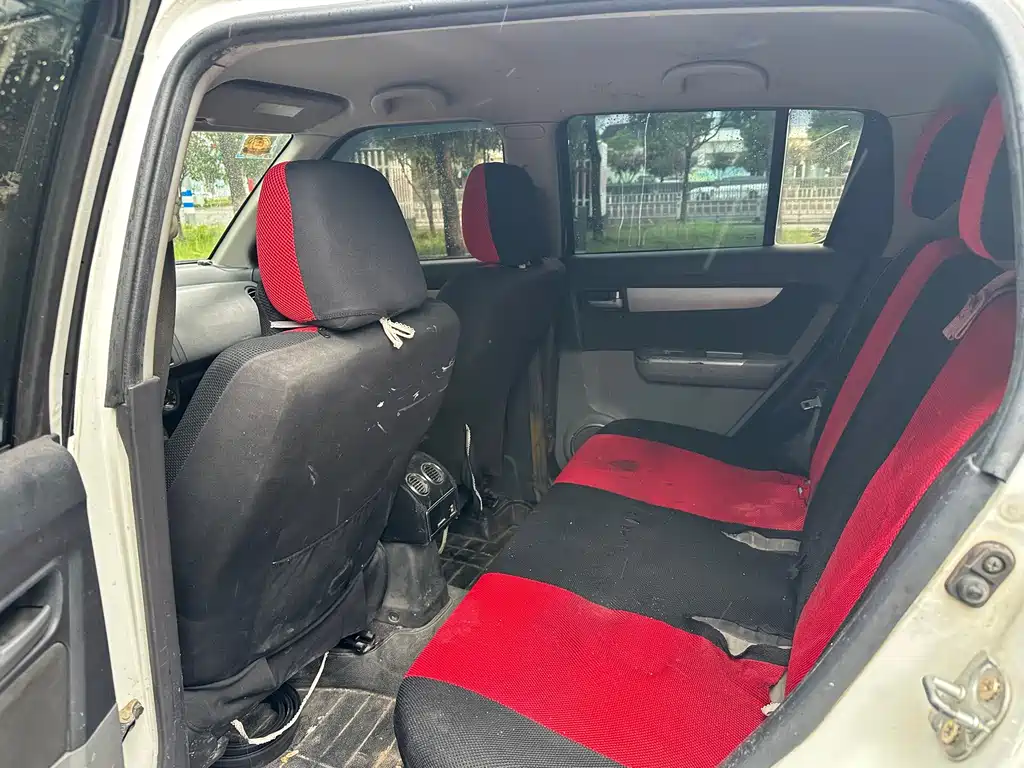 Suzuki Swift — миниатюра 7