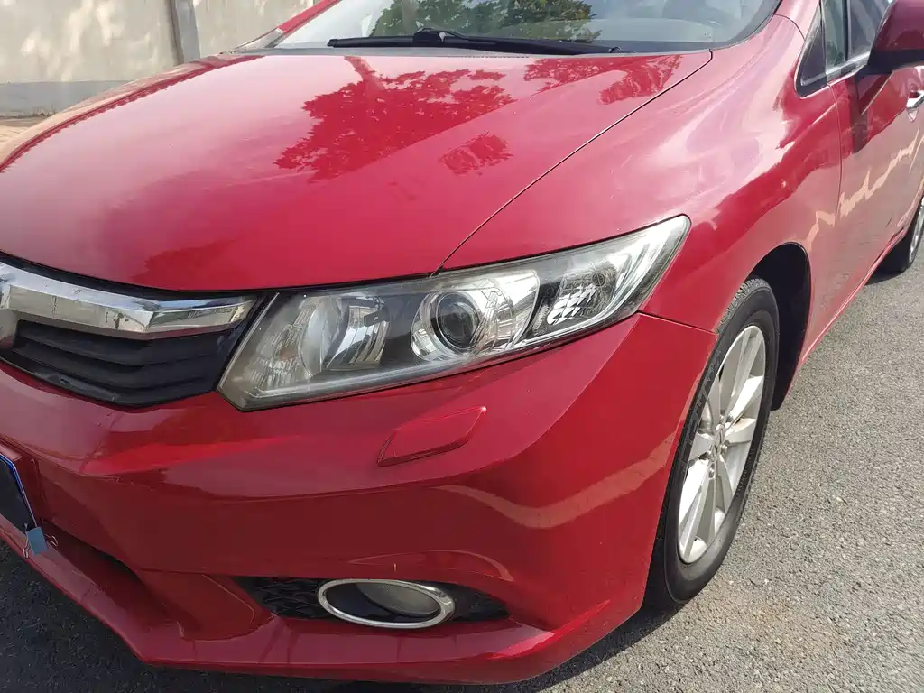 Honda Civic — миниатюра 4