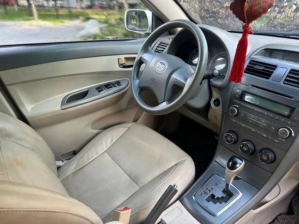 BYD L3 — миниатюра 16