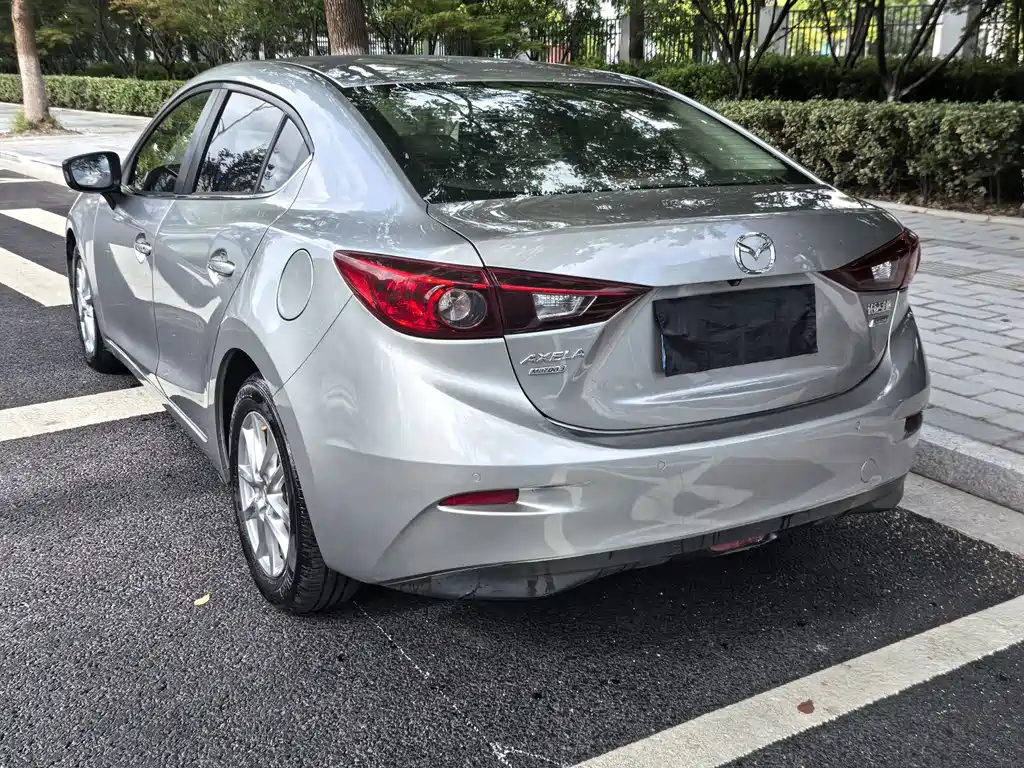 Mazda 3 Axela — миниатюра 9