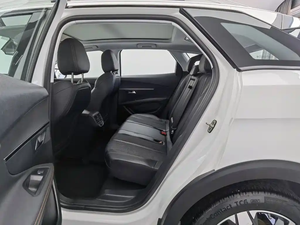 Peugeot 4008 — миниатюра 15