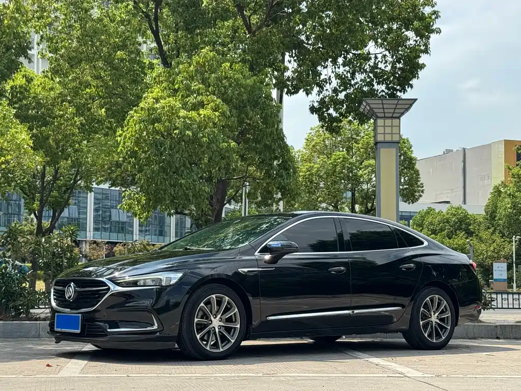Buick LaCrosse — миниатюра 2