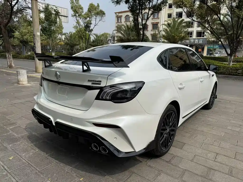 MG MG6 — миниатюра 4