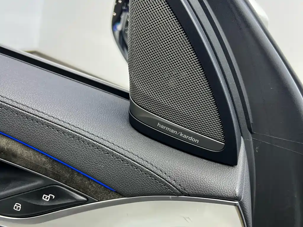 BMW 6 GT 2018 640i xDrive M Sport
