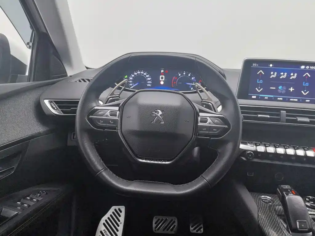 Peugeot 5008 — миниатюра 11