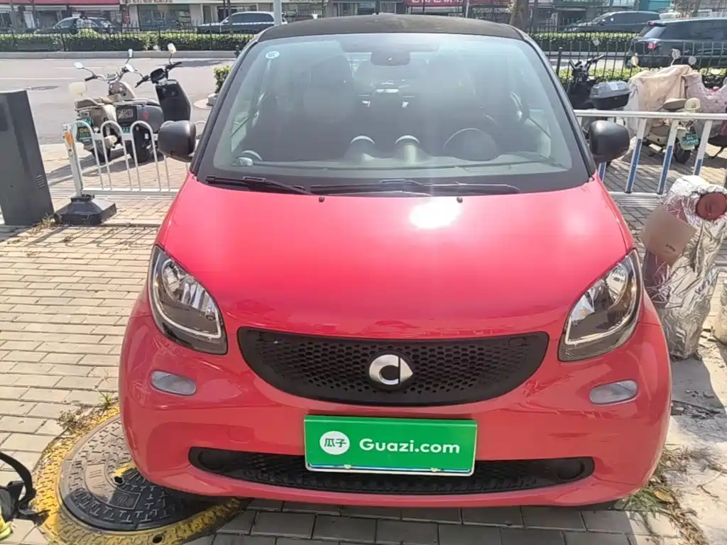 smart Smart Fortwo — миниатюра 3