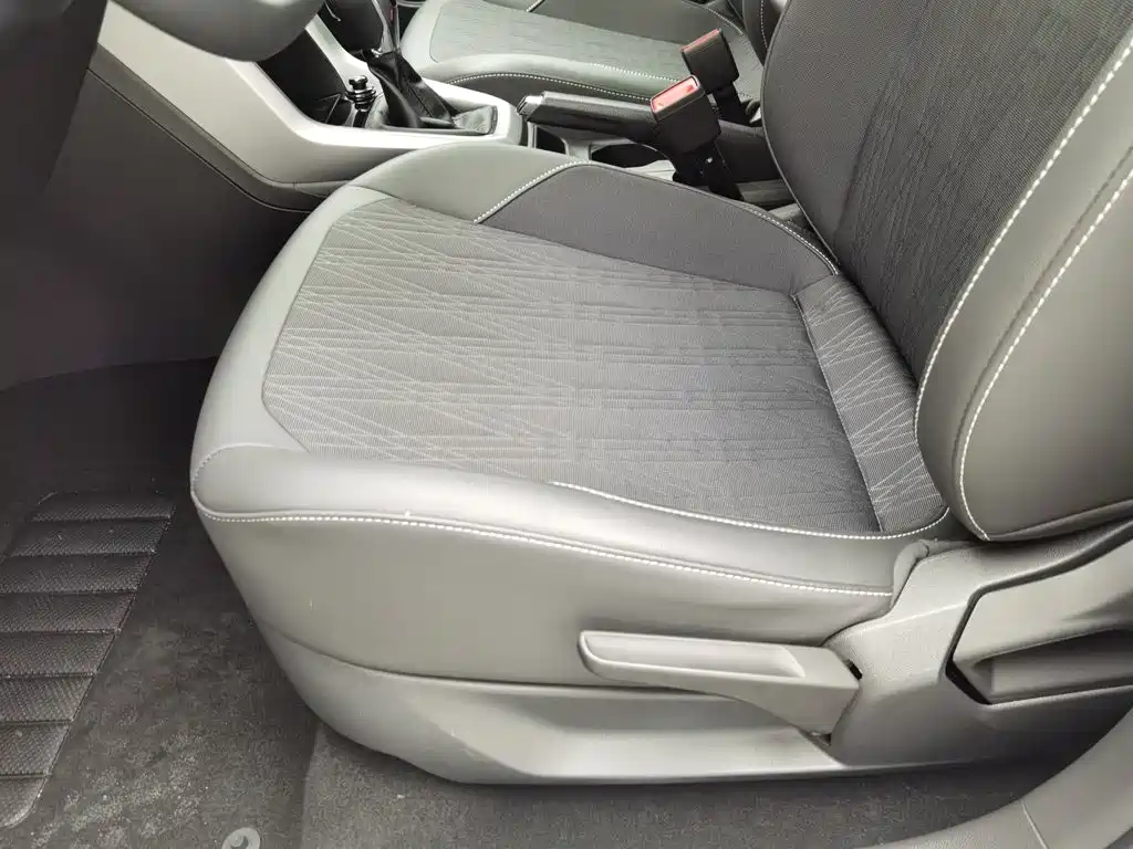 Volkswagen T-Cross — миниатюра 20