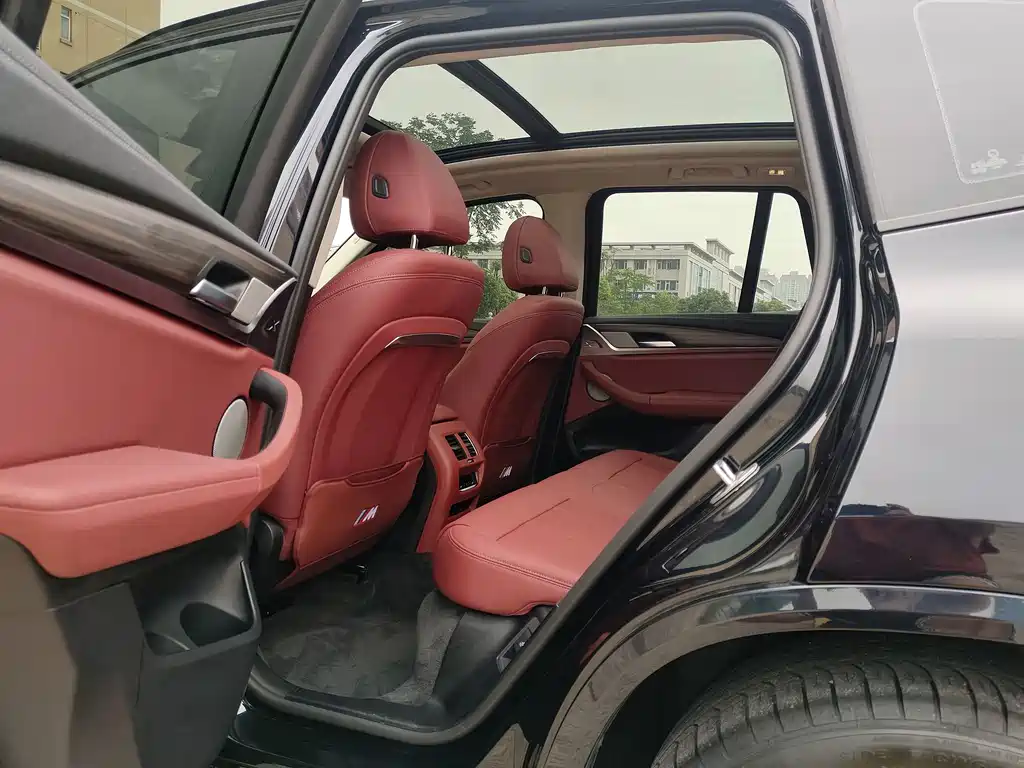 BMW X3 — миниатюра 15