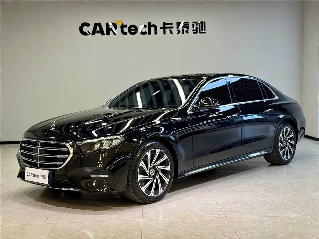 Mercedes-Benz E-Class 2024