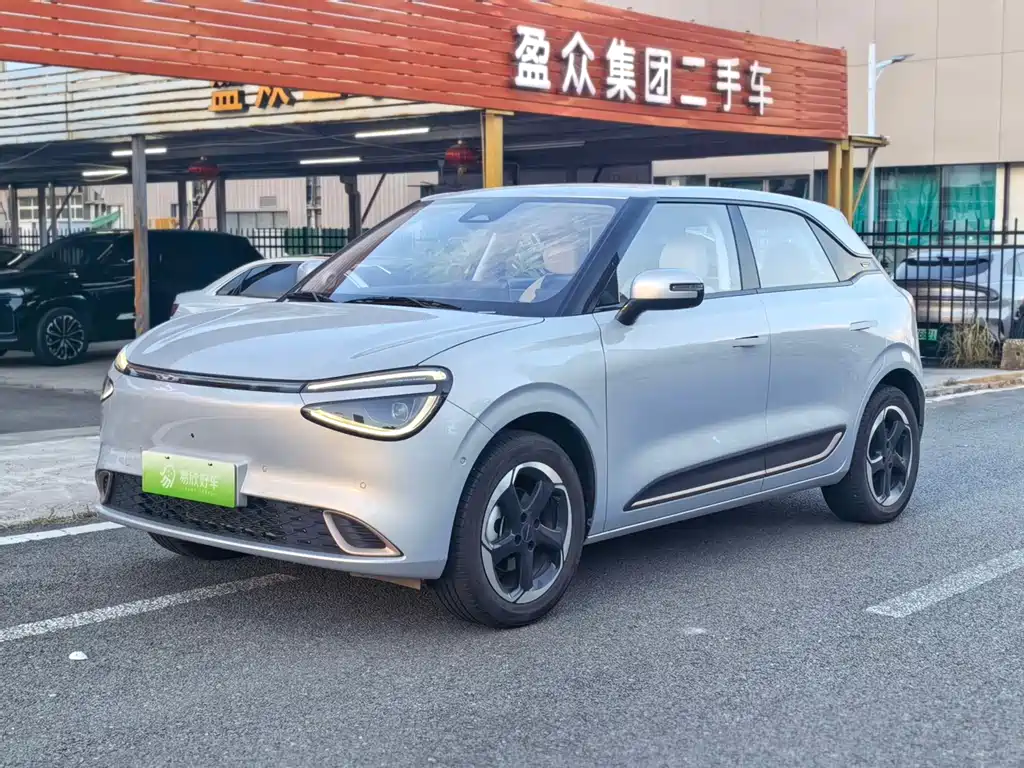 eπ Nano 01