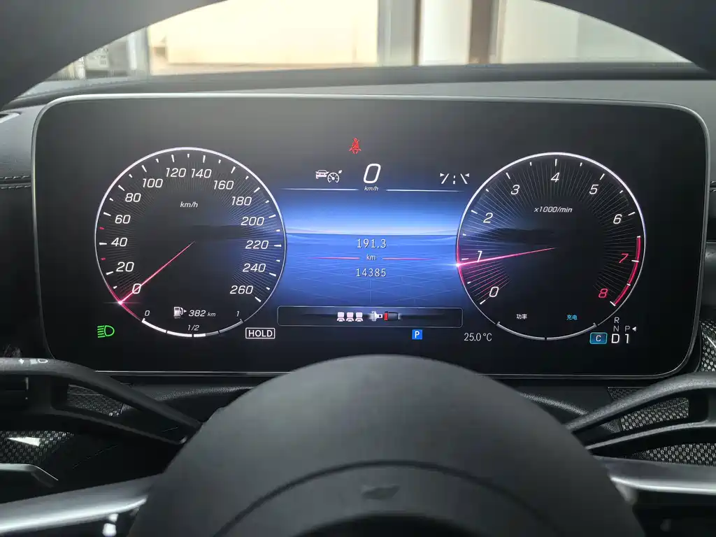 Mercedes-Benz C-Class — миниатюра 17