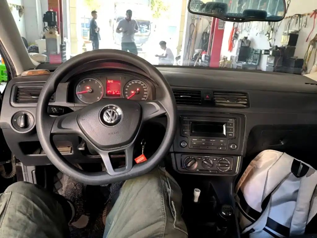 Volkswagen Santana — миниатюра 10