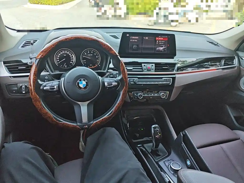 BMW X1 — миниатюра 5