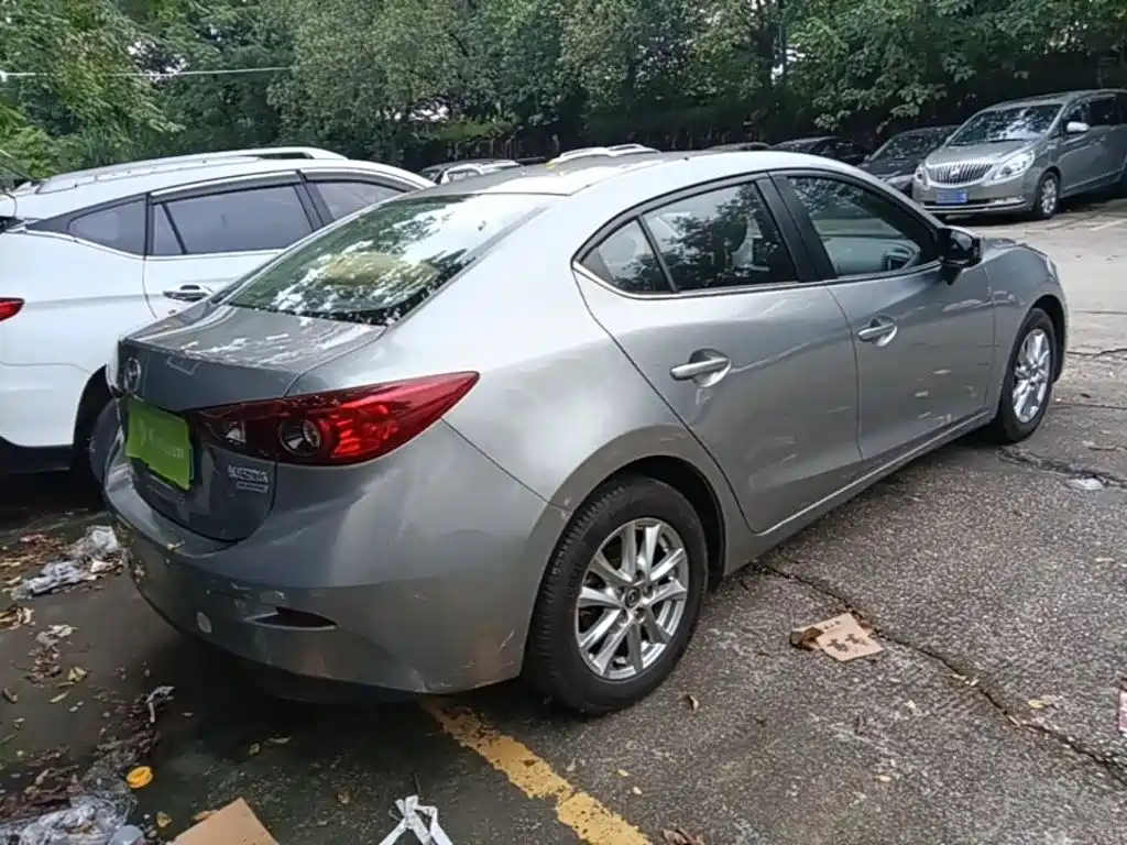 Mazda 3 Axela — миниатюра 7