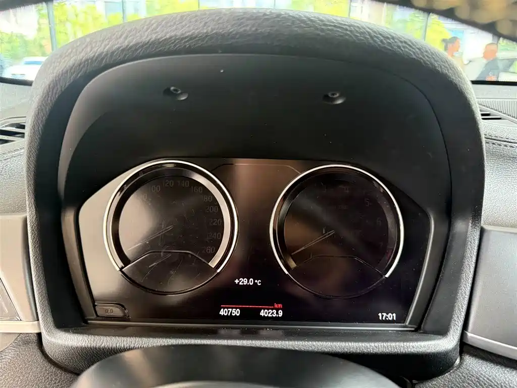 BMW X2 — миниатюра 12