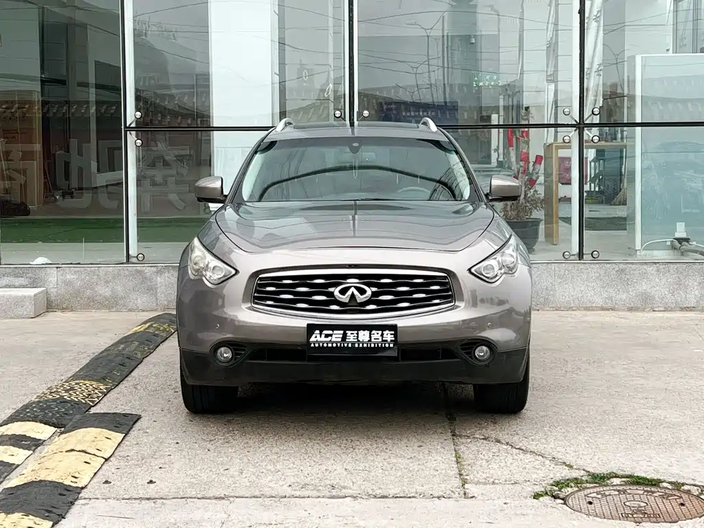 Infiniti FX — миниатюра 2