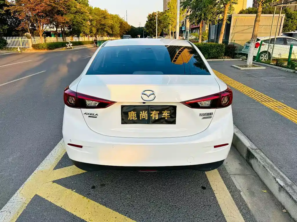 Mazda 3 Axela — миниатюра 5