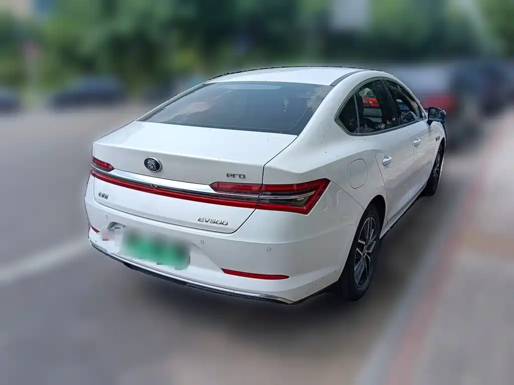 BYD Qin Pro NEV — миниатюра 4