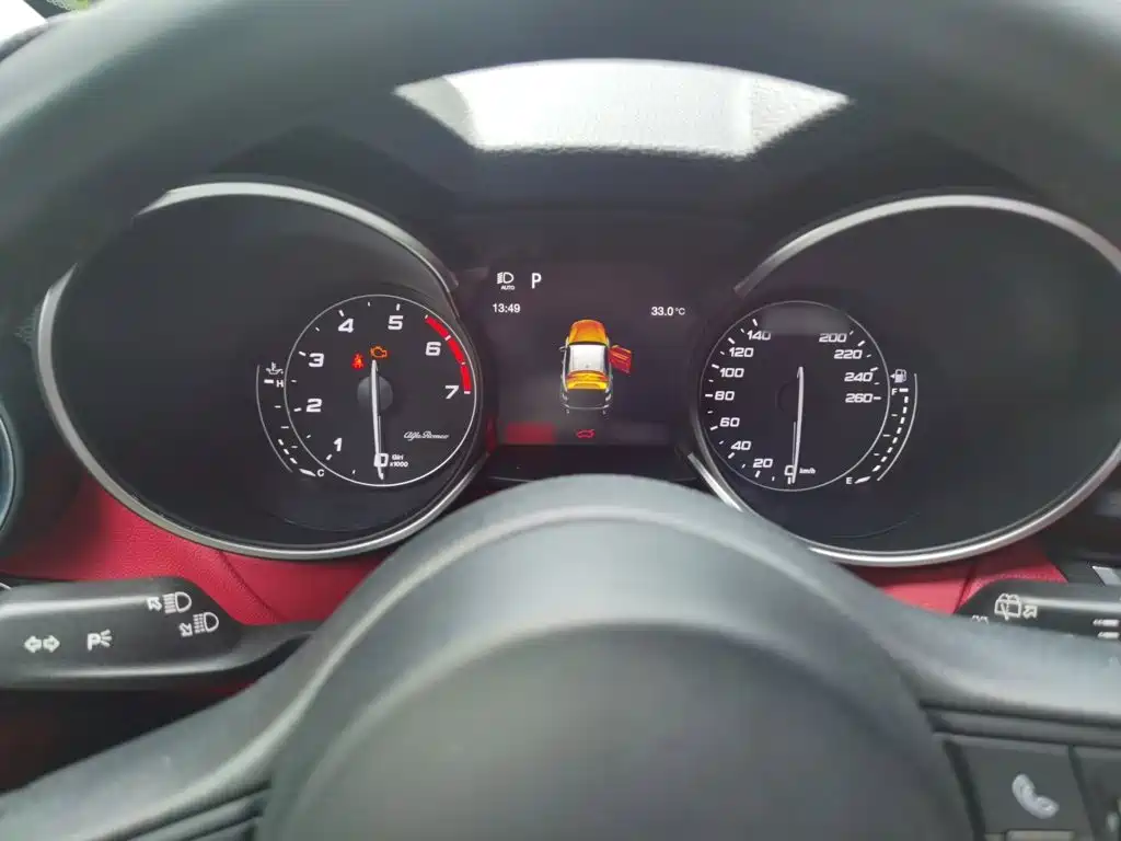 Alfa Romeo Stelvio — миниатюра 4
