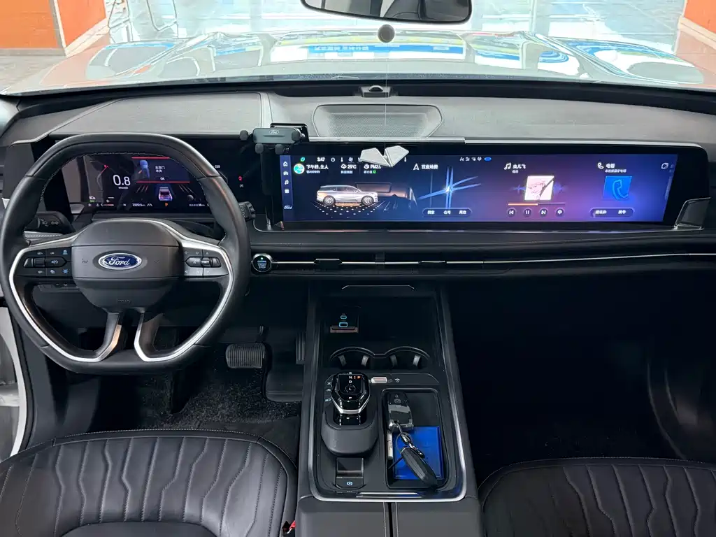 Ford Edge — миниатюра 12
