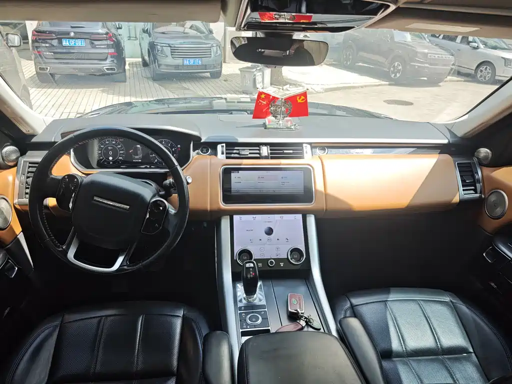 Land Rover Sport — миниатюра 7