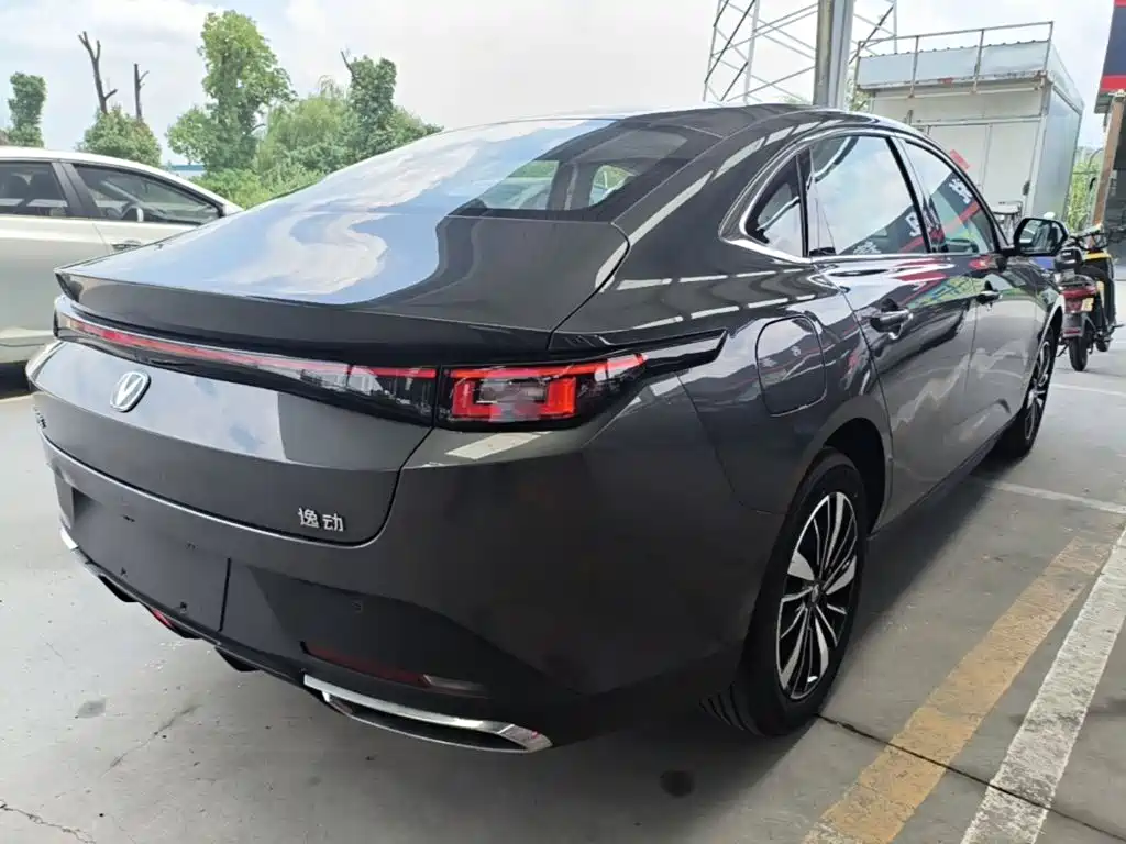 Changan EadoPHEV PHEV 2025 145KM