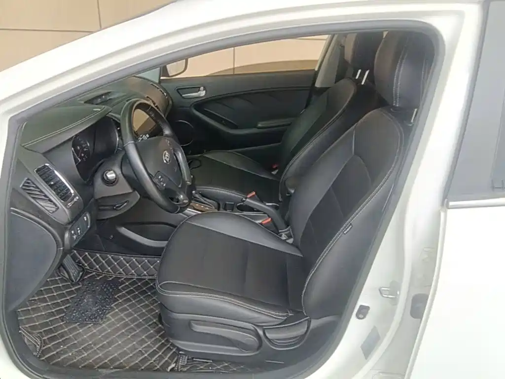 Kia K3 — миниатюра 15