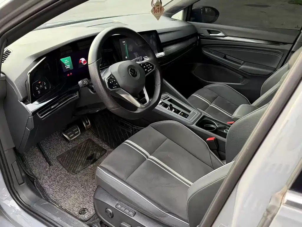 Volkswagen Golf — миниатюра 4