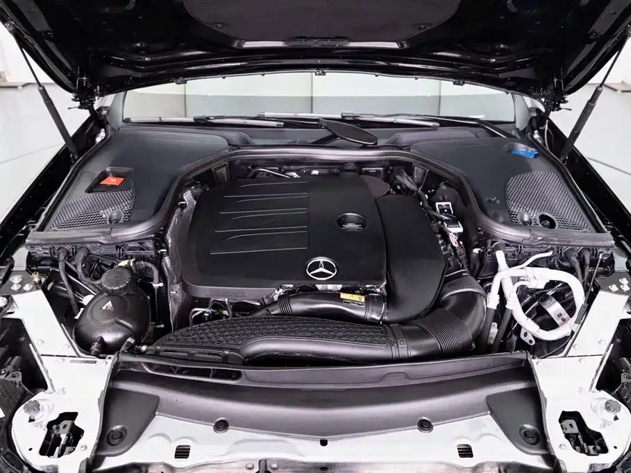 Mercedes-Benz E-Class E 2025 E 300 L Fashion