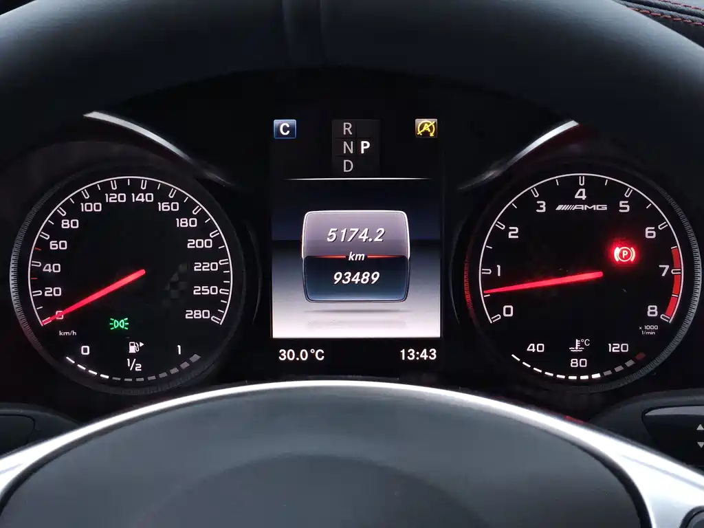 Mercedes-Benz C-Class AMG — миниатюра 12