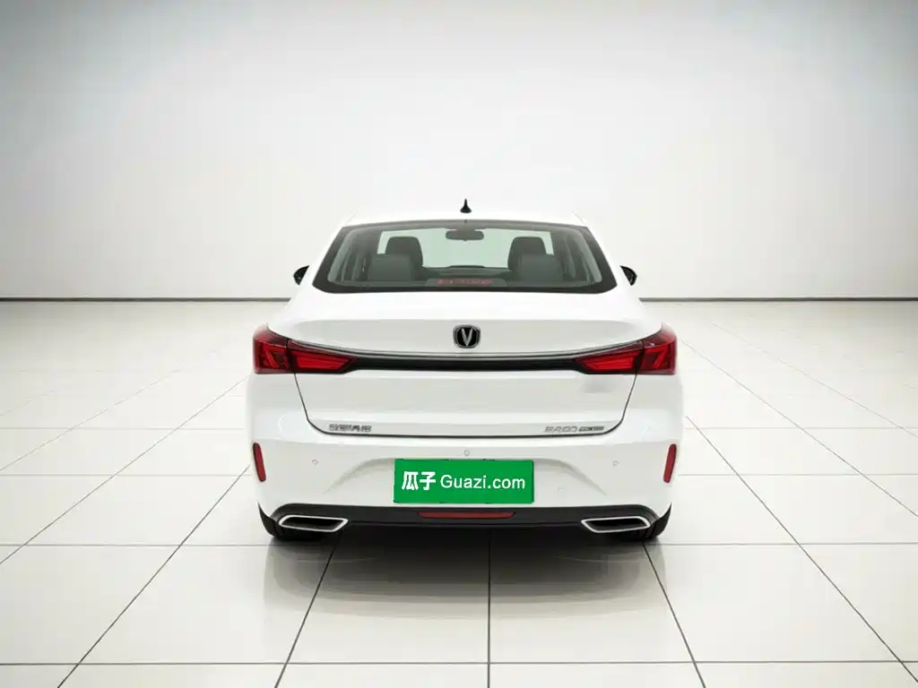 Changan Eado — миниатюра 3