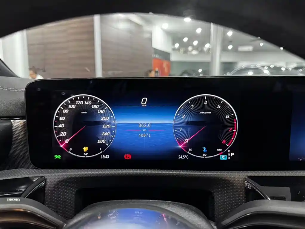 Mercedes-Benz A-Class — миниатюра 11