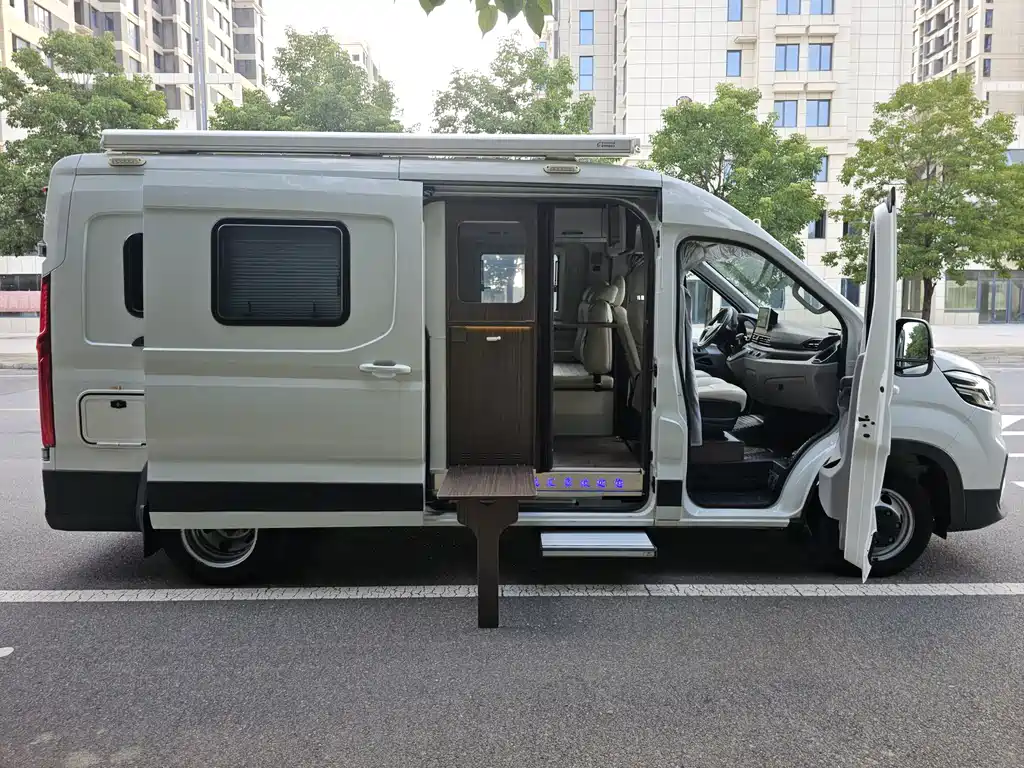 Maxus V90 RV — миниатюра 20