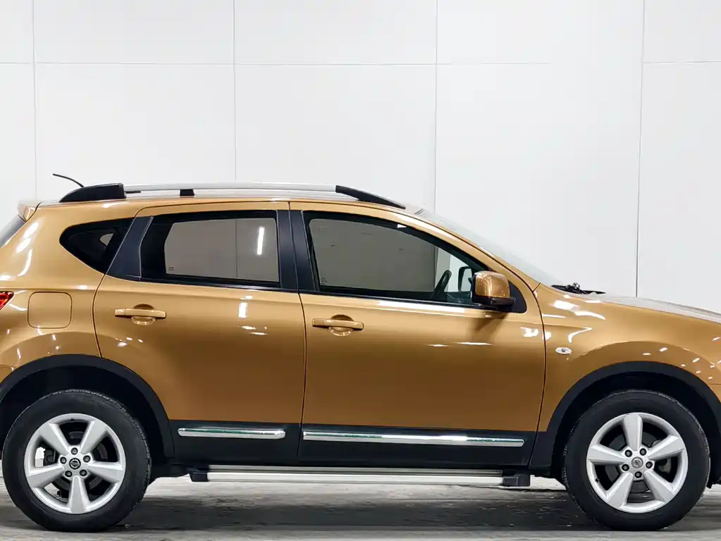 Nissan Qashqai 2012 2.0XV CVT 2WD