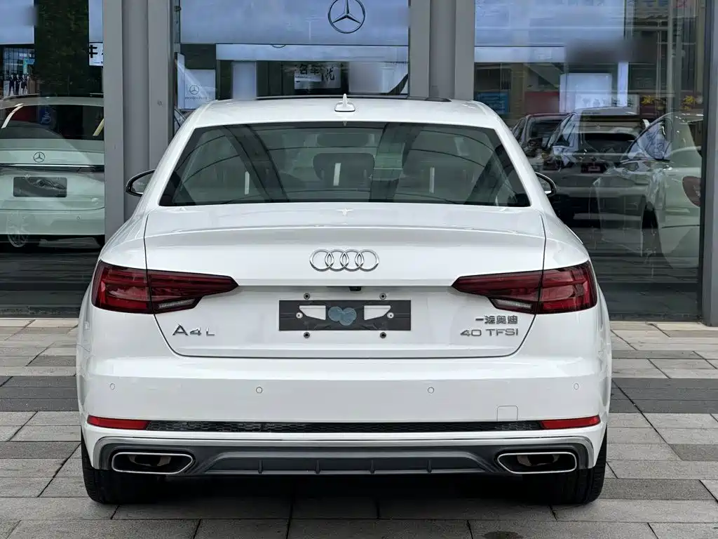 Audi A4L — миниатюра 8