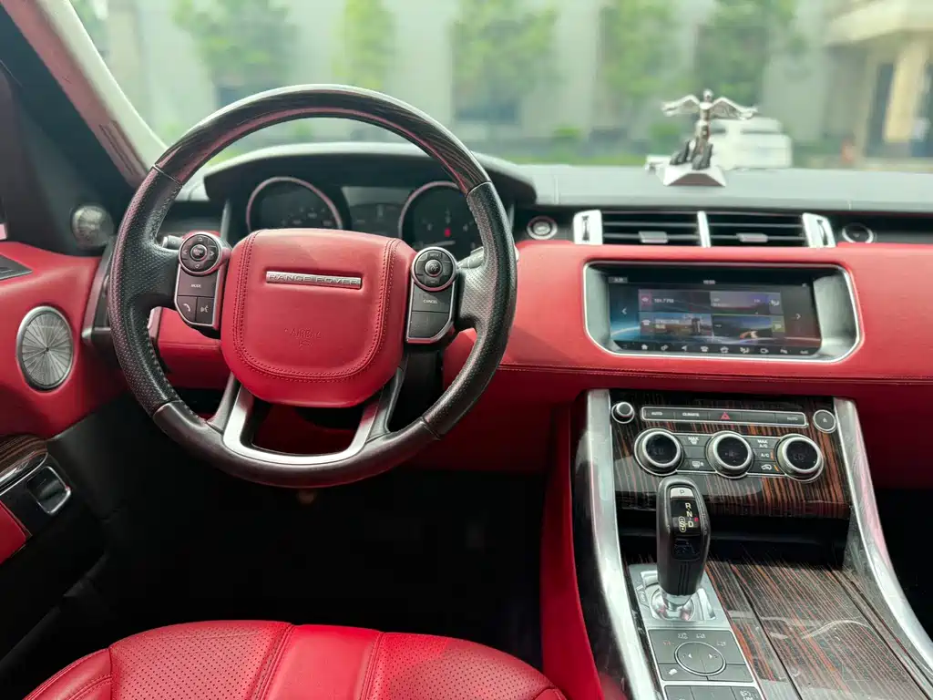 Land Rover Sport — миниатюра 9