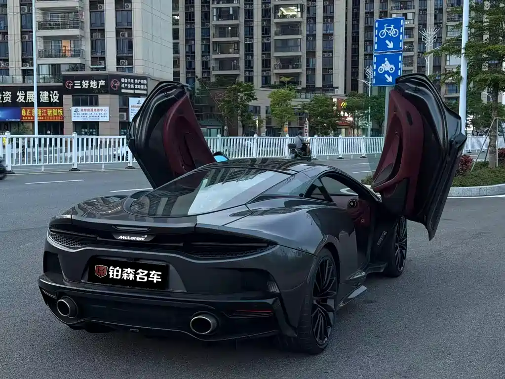McLaren GT 2022 4.0T