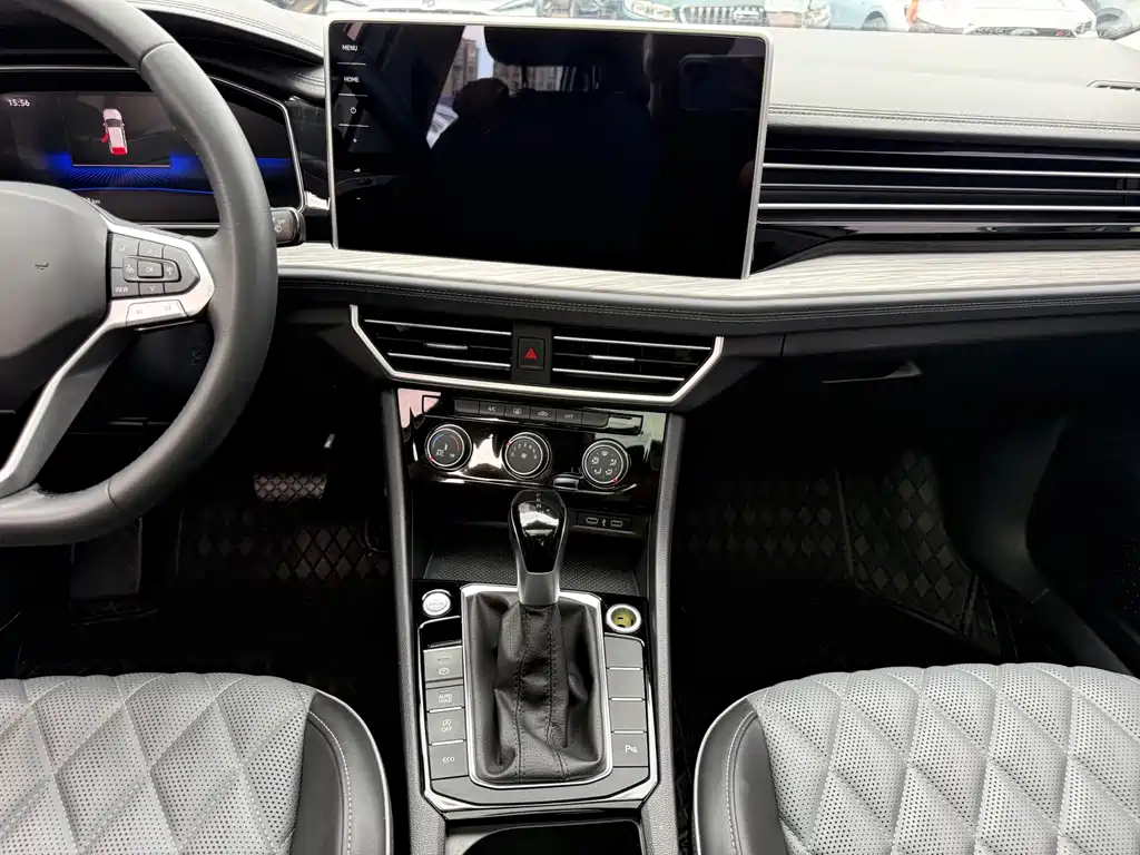 Volkswagen Sagitar — миниатюра 8