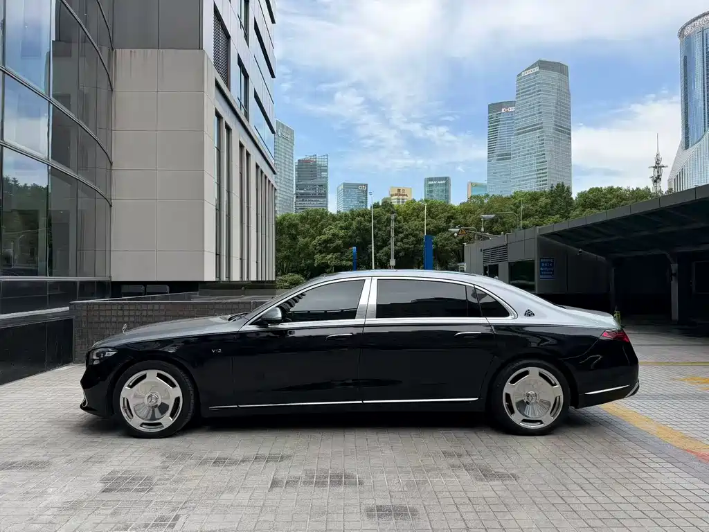 Mercedes-Benz S-Class — миниатюра 3