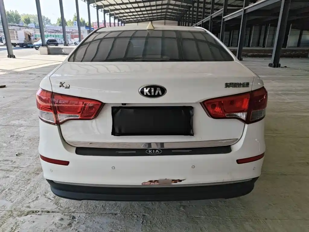 Kia K2 — миниатюра 6